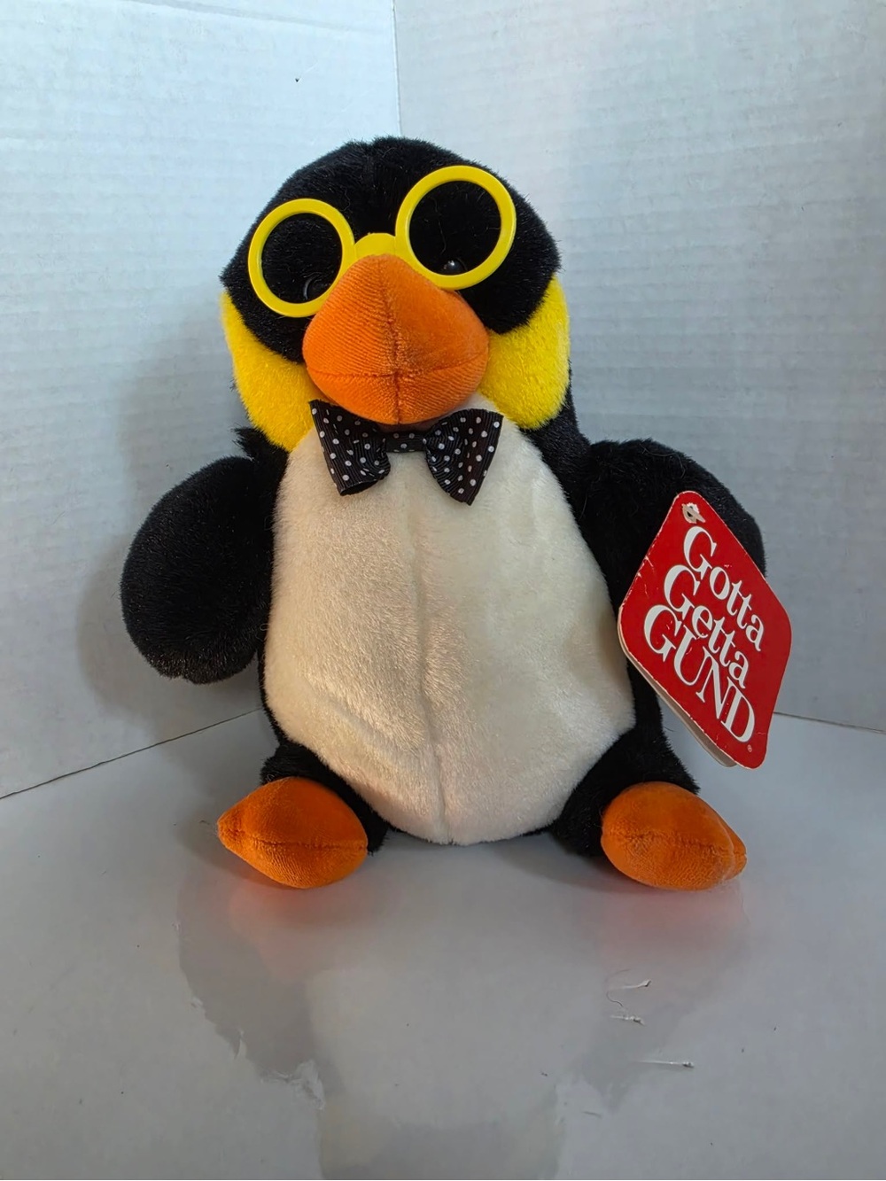Gund Penguin Plush Yellow Sunglasses, Vintage Collectible! (10 inch)